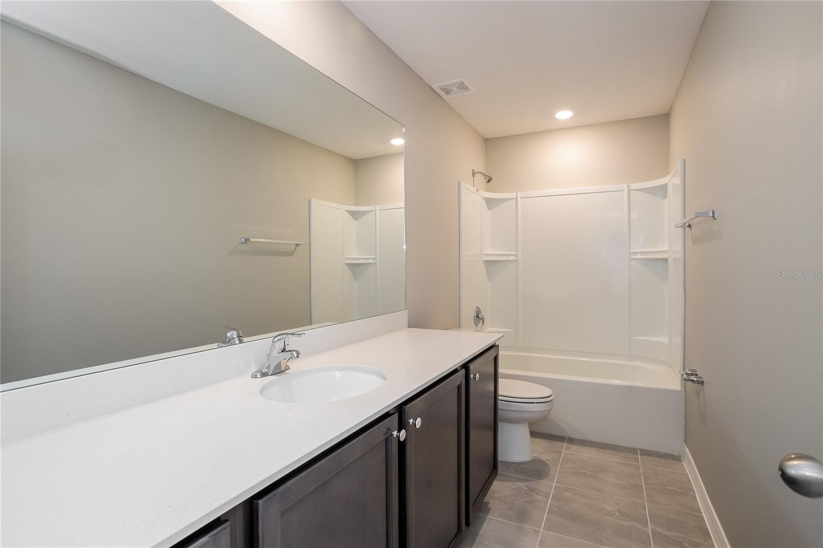 Image 12 of 16 For 349 Daffodil Lane