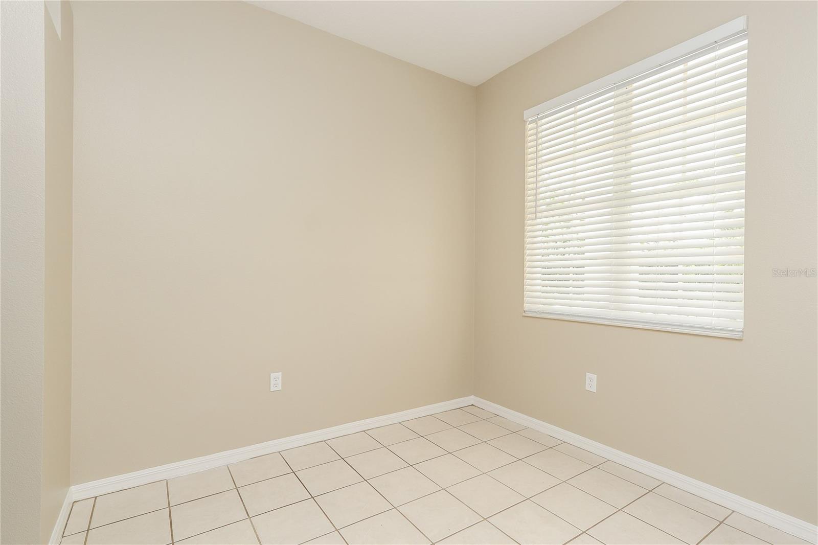 Image 5 of 15 For 6239 Blue Runner Court