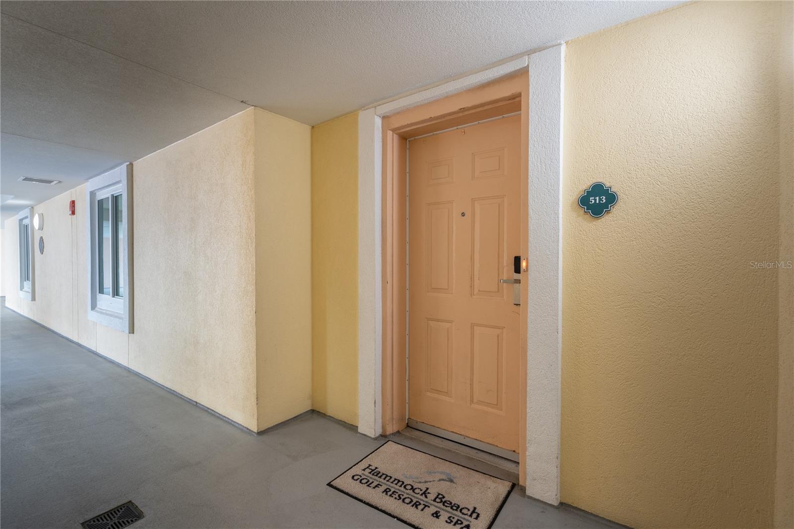 Image 3 of 39 For 200 Ocean Crest Drive 513