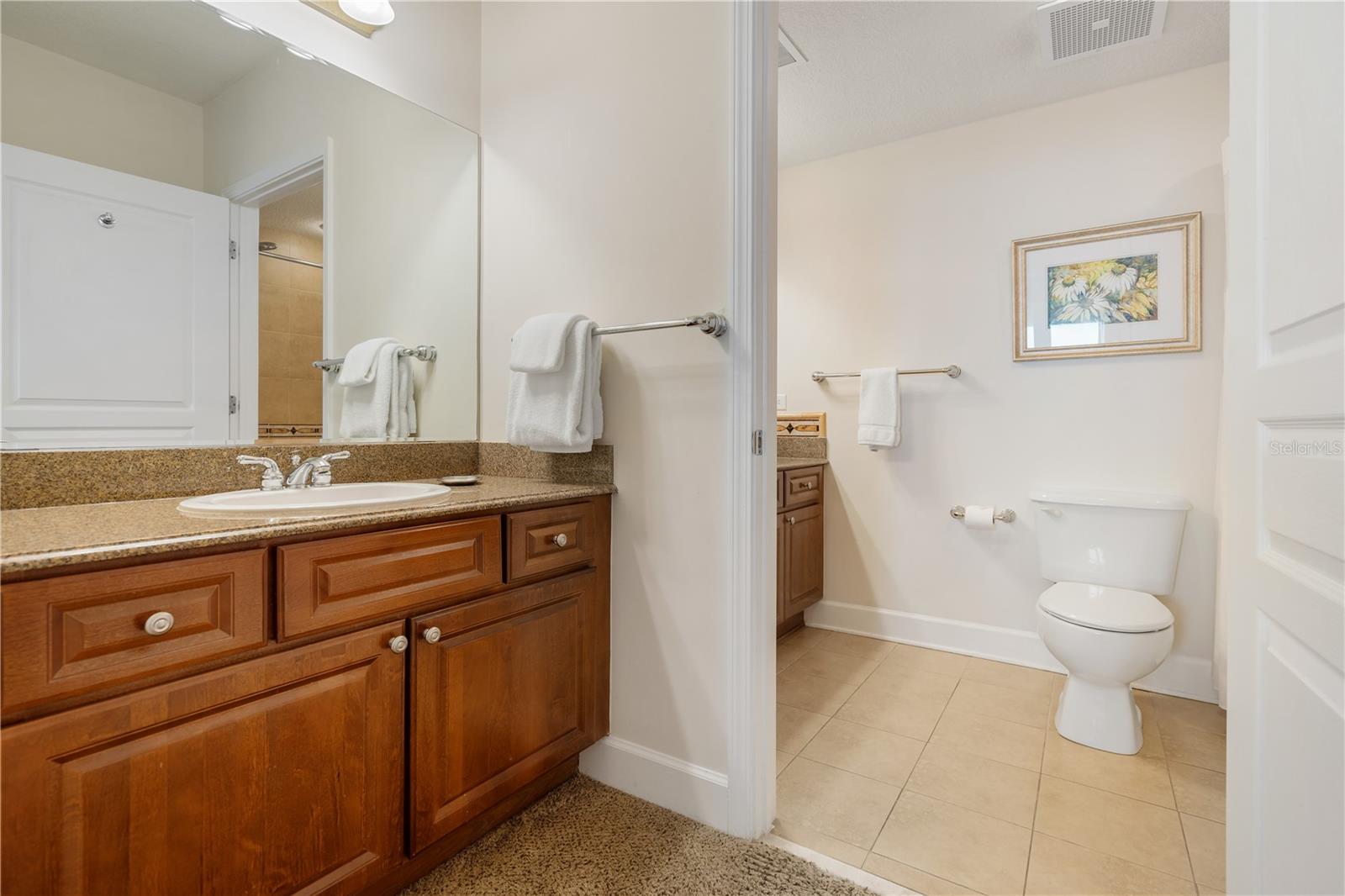 Image 35 of 39 For 200 Ocean Crest Drive 513