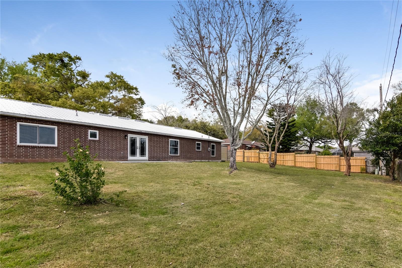 Image 14 of 16 For 4728 Kimball Court W