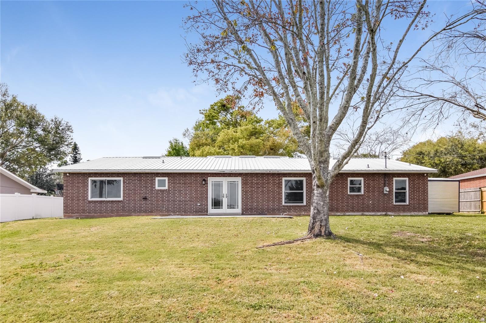 Image 15 of 16 For 4728 Kimball Court W