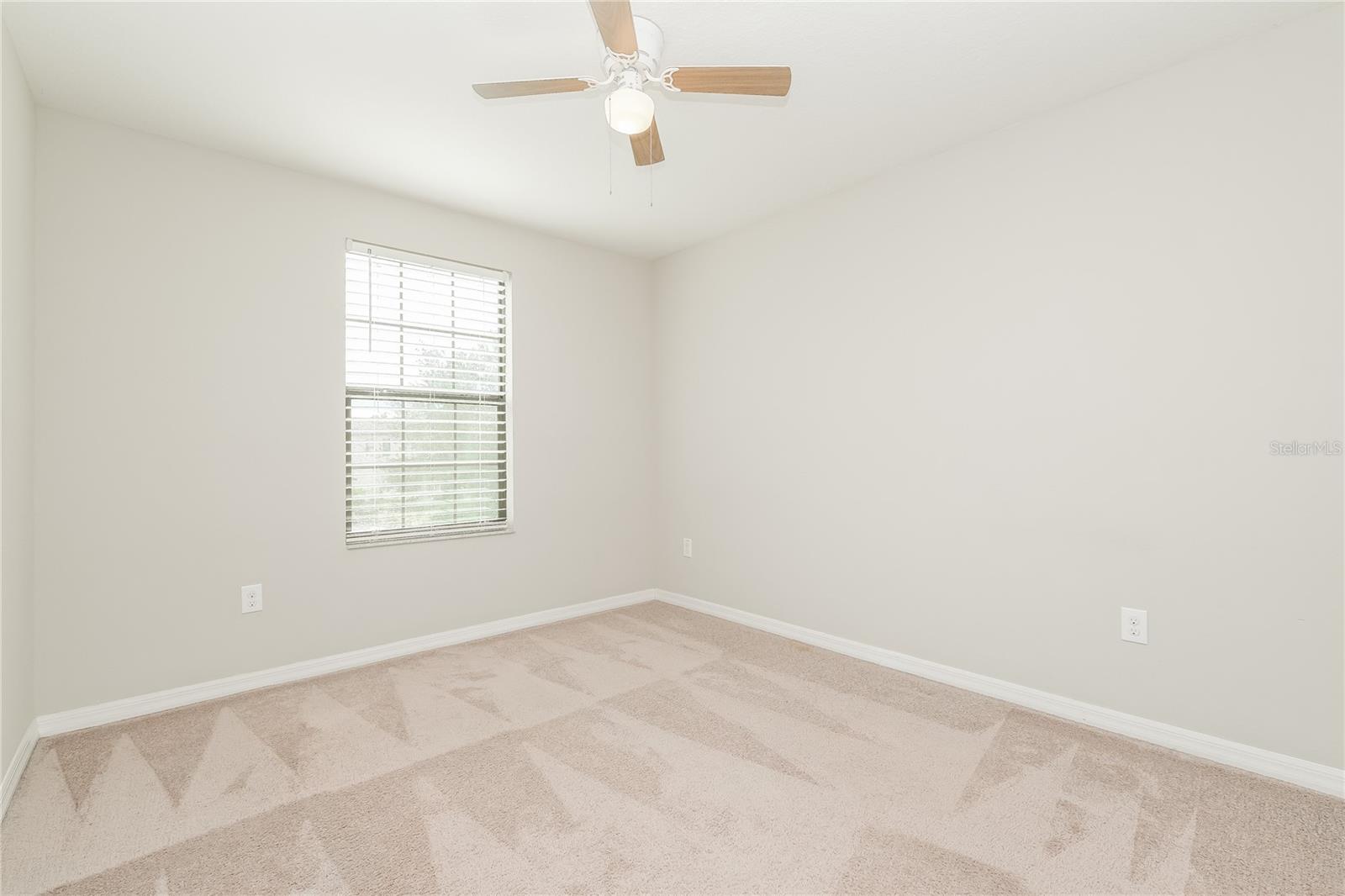 Image 11 of 17 For 36125 Stable Wilk Avenue