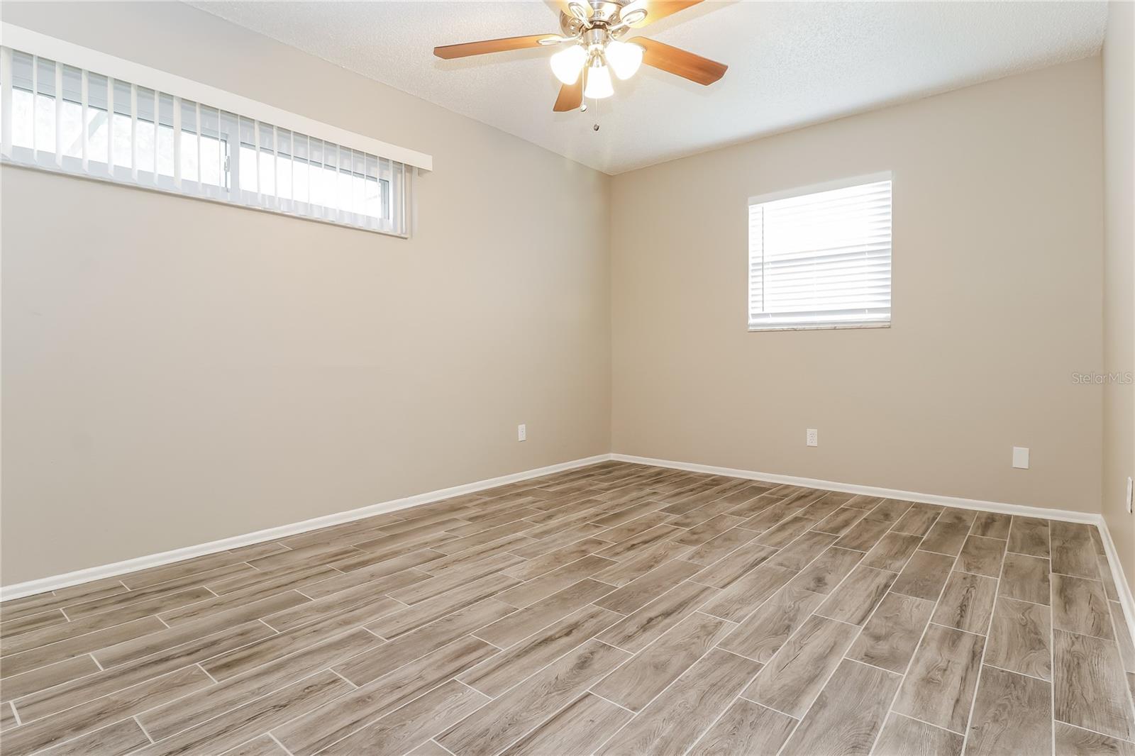 Image 10 of 15 For 12281 Eldon Drive