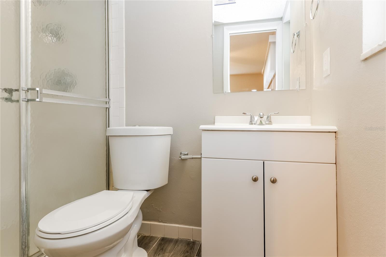 Image 9 of 15 For 12281 Eldon Drive