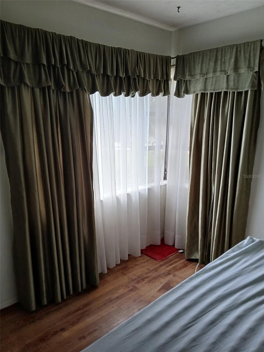 Image 7 of 17 For 131 Atwater Avenue