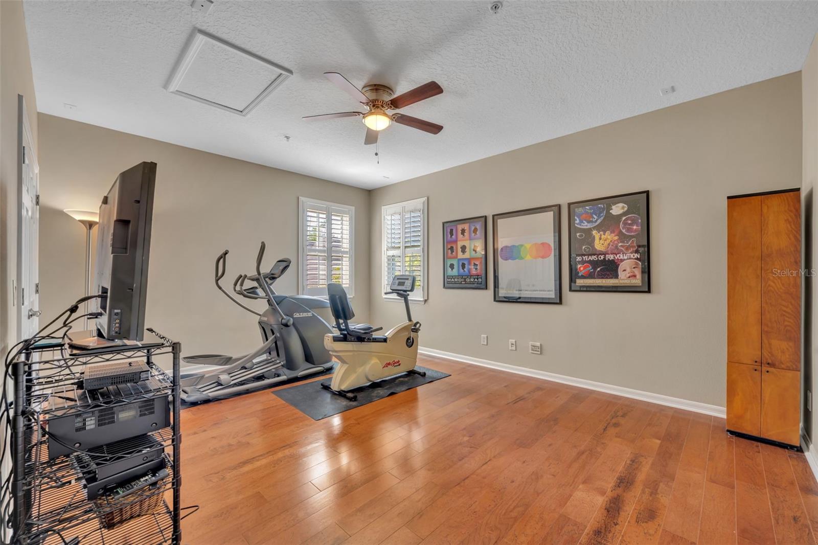 Image 27 of 44 For 2844 Stanfield Avenue