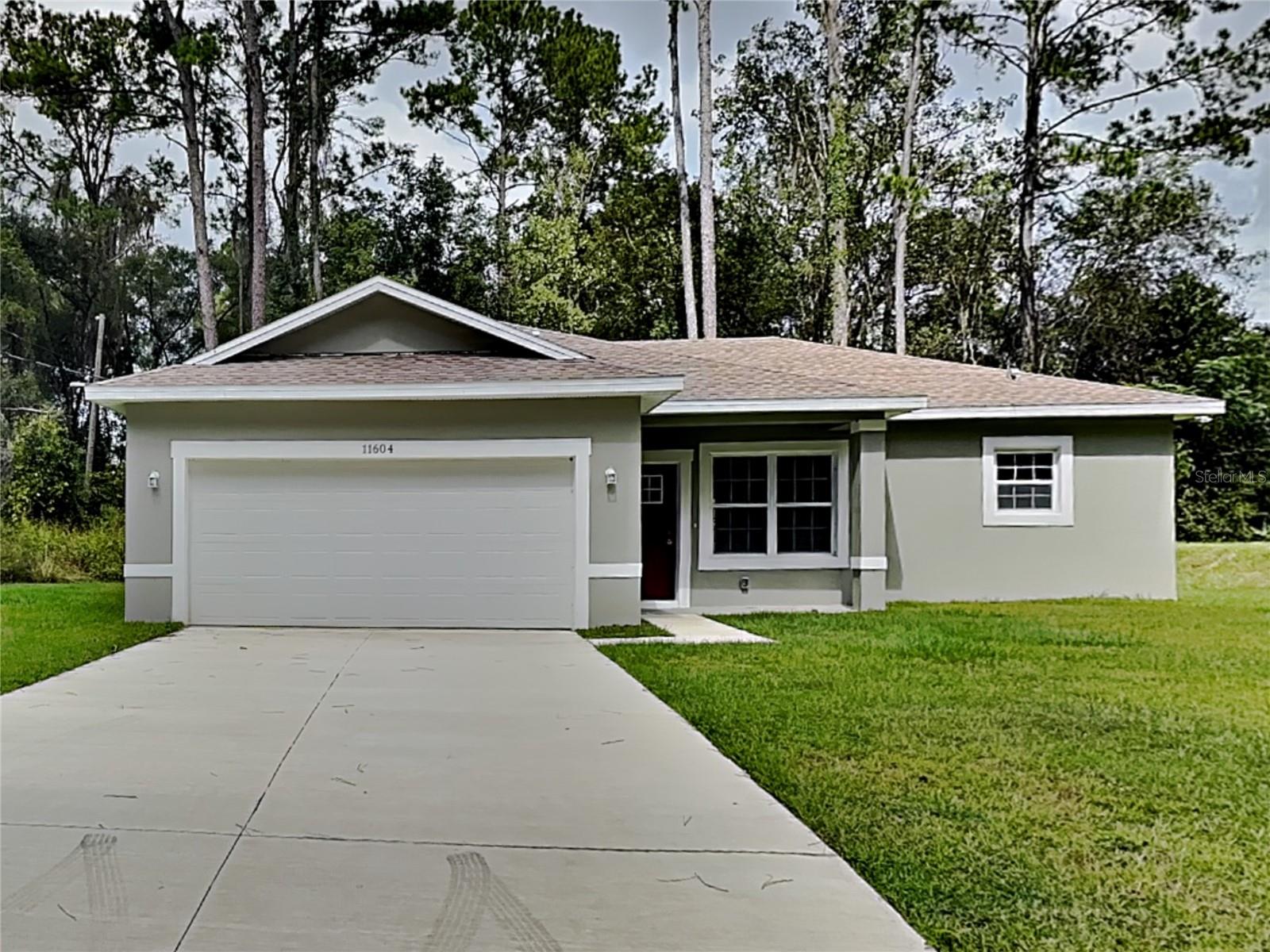11604 Kenlake Circle
