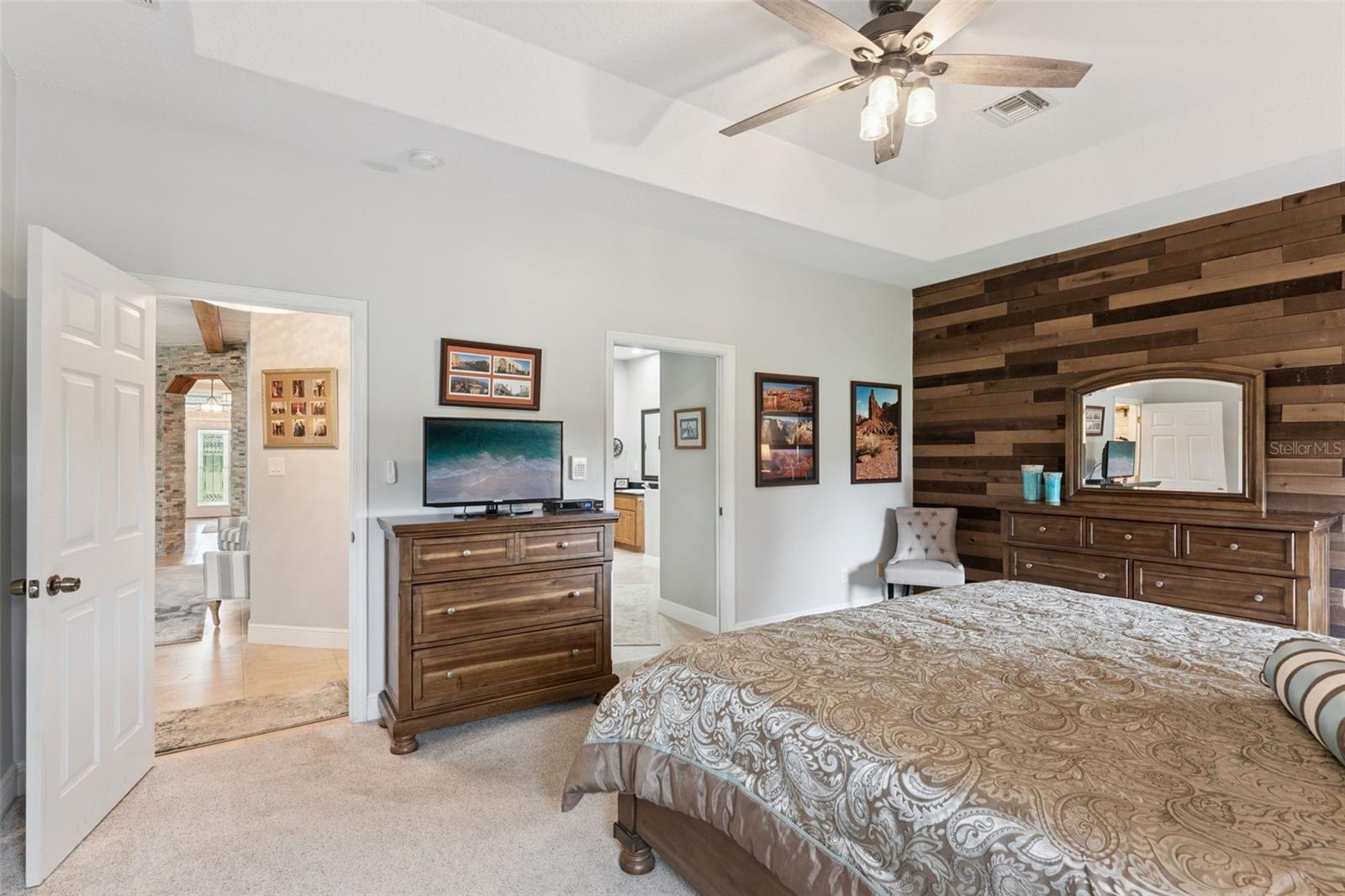 Image 17 of 38 For 3369 Lukas Cove