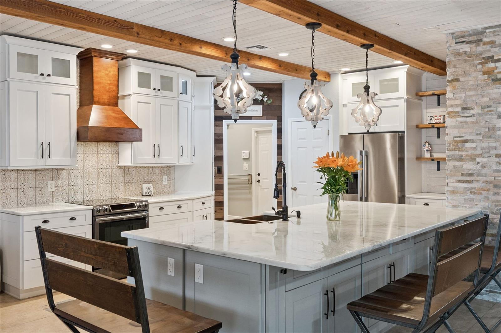 Image 6 of 38 For 3369 Lukas Cove