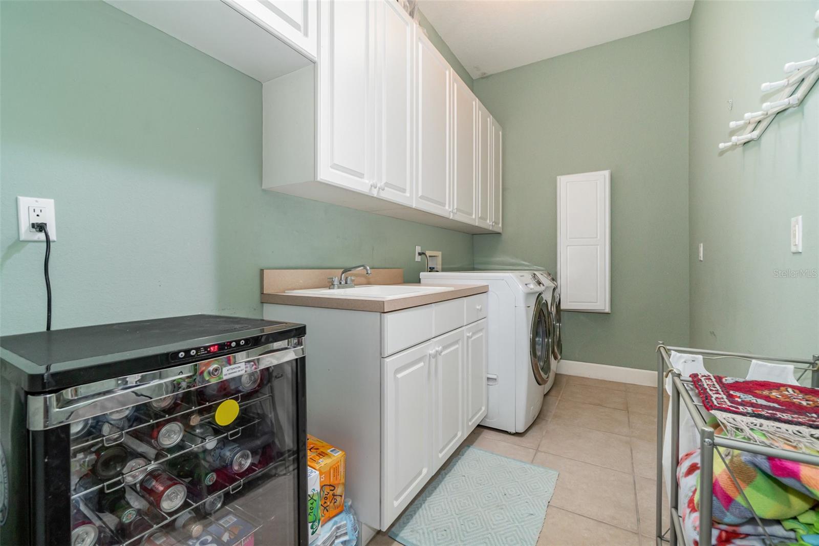 Image 19 of 34 For 9589 Pine Lily Street