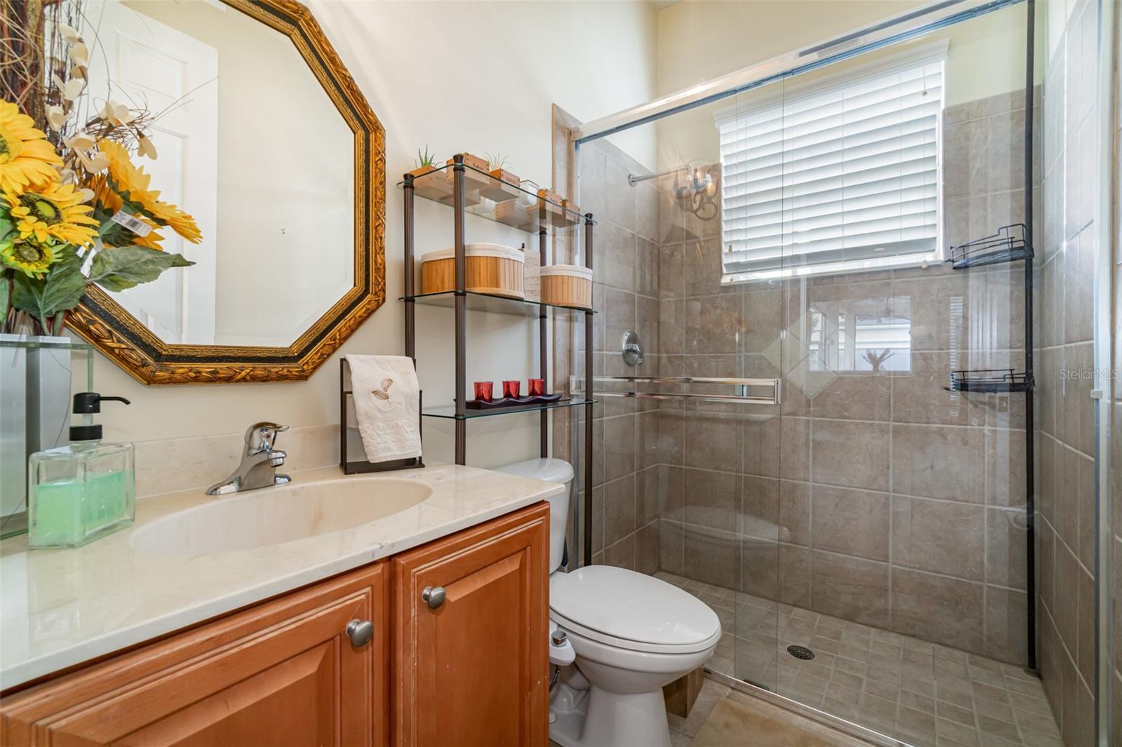 Image 26 of 34 For 9589 Pine Lily Street