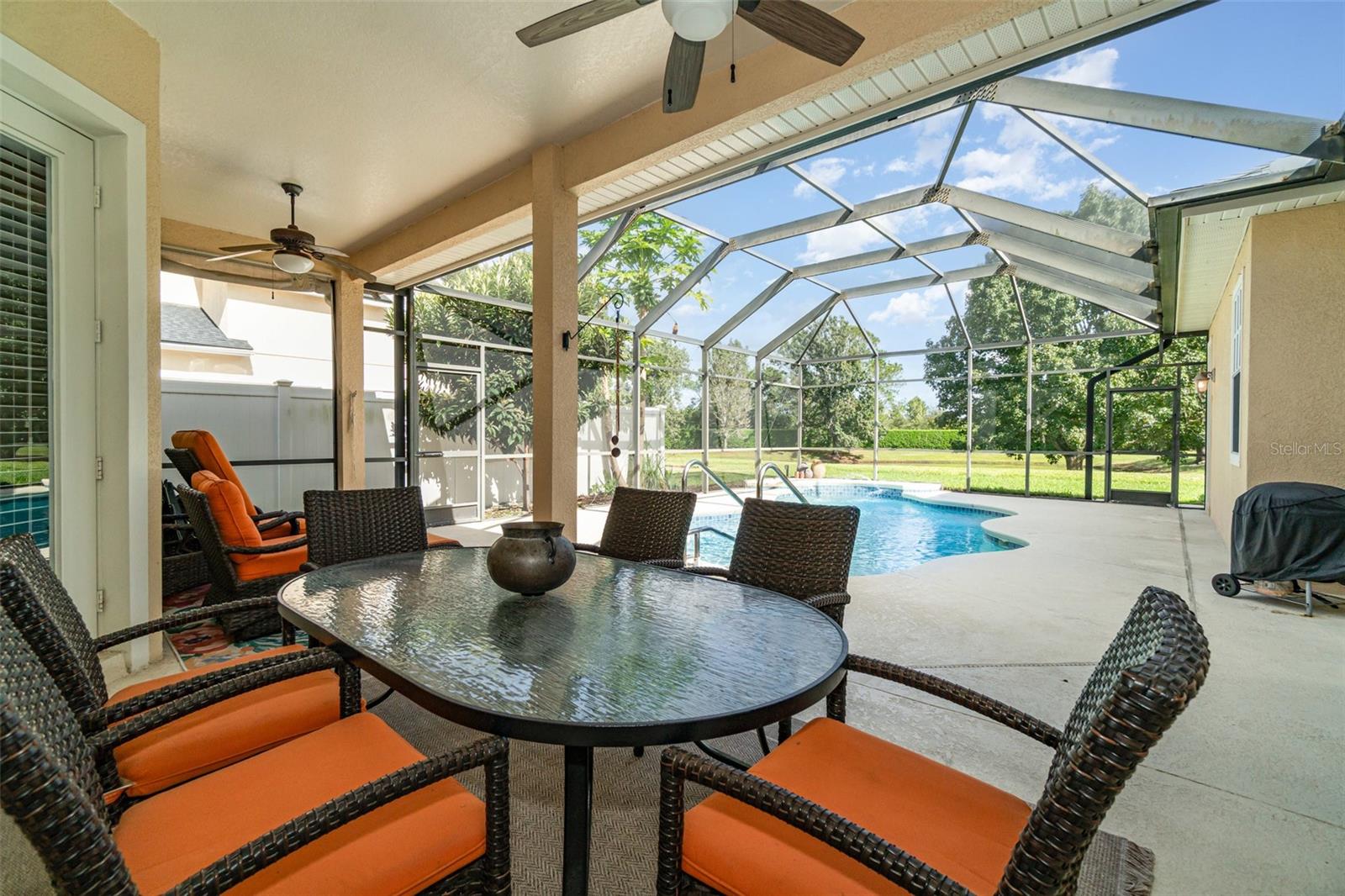 Image 31 of 34 For 9589 Pine Lily Street