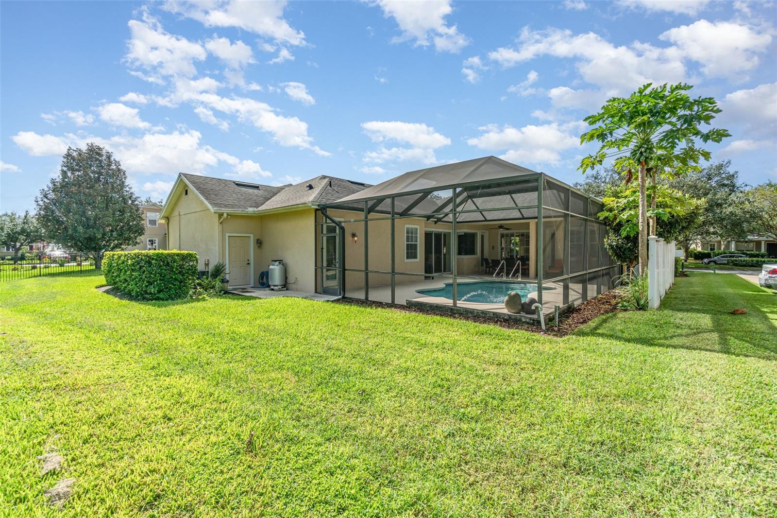 Image 33 of 34 For 9589 Pine Lily Street