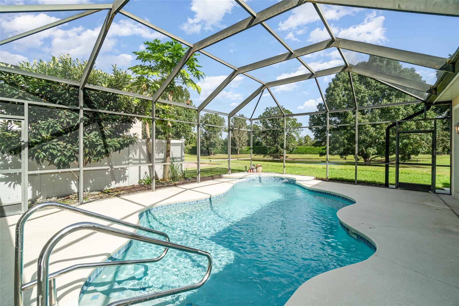 Image 5 of 34 For 9589 Pine Lily Street