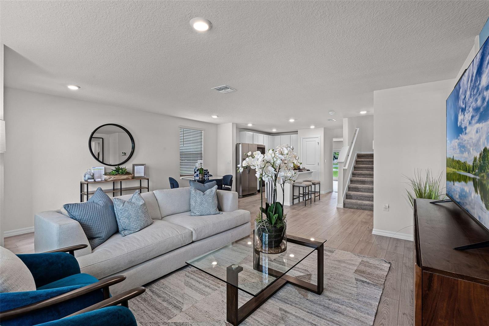 Image 6 of 21 For 560 Preston Cove Drive