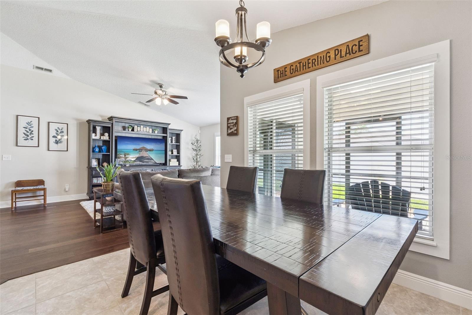 Image 12 of 48 For 446 Millwood Place