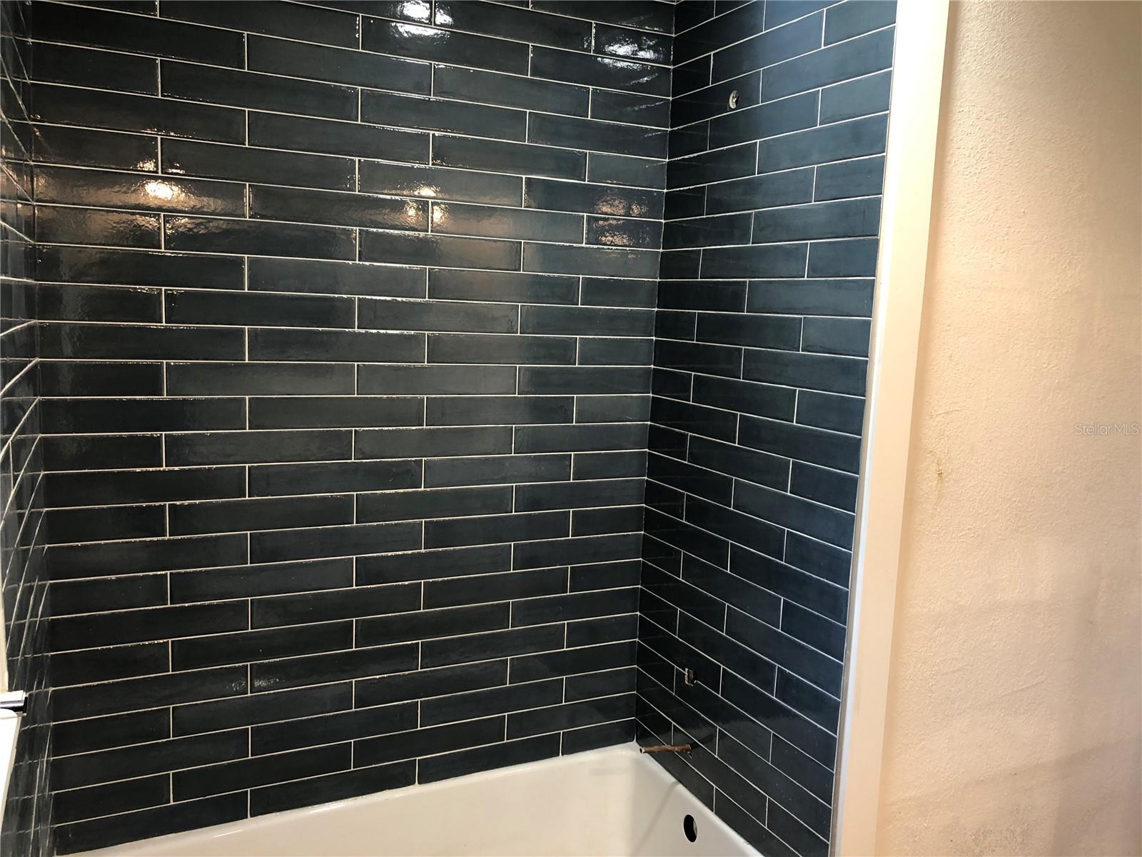 Image 15 of 19 For 99 14th Street Se