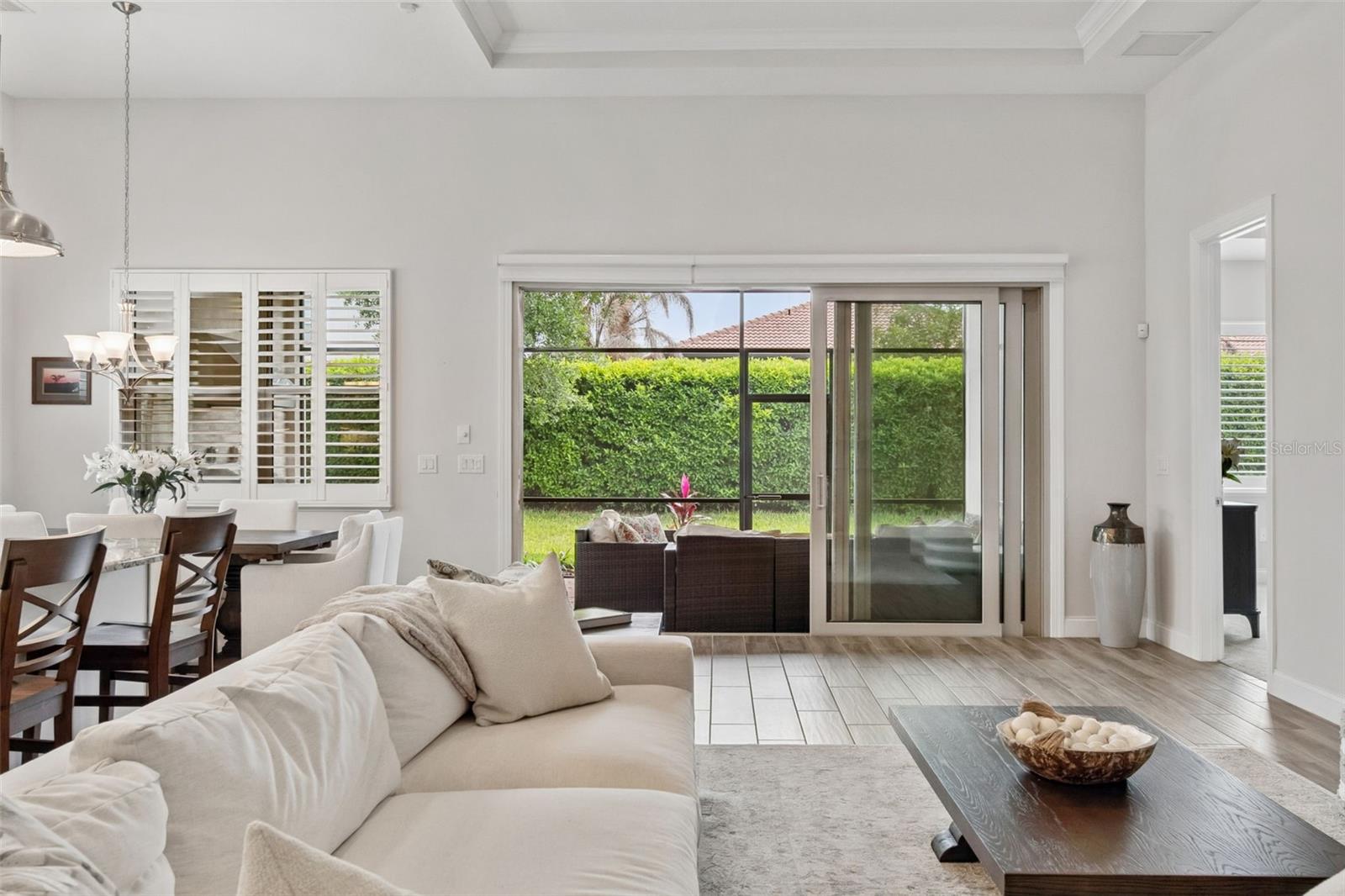 Image 11 of 58 For 10698 Royal Cypress Way