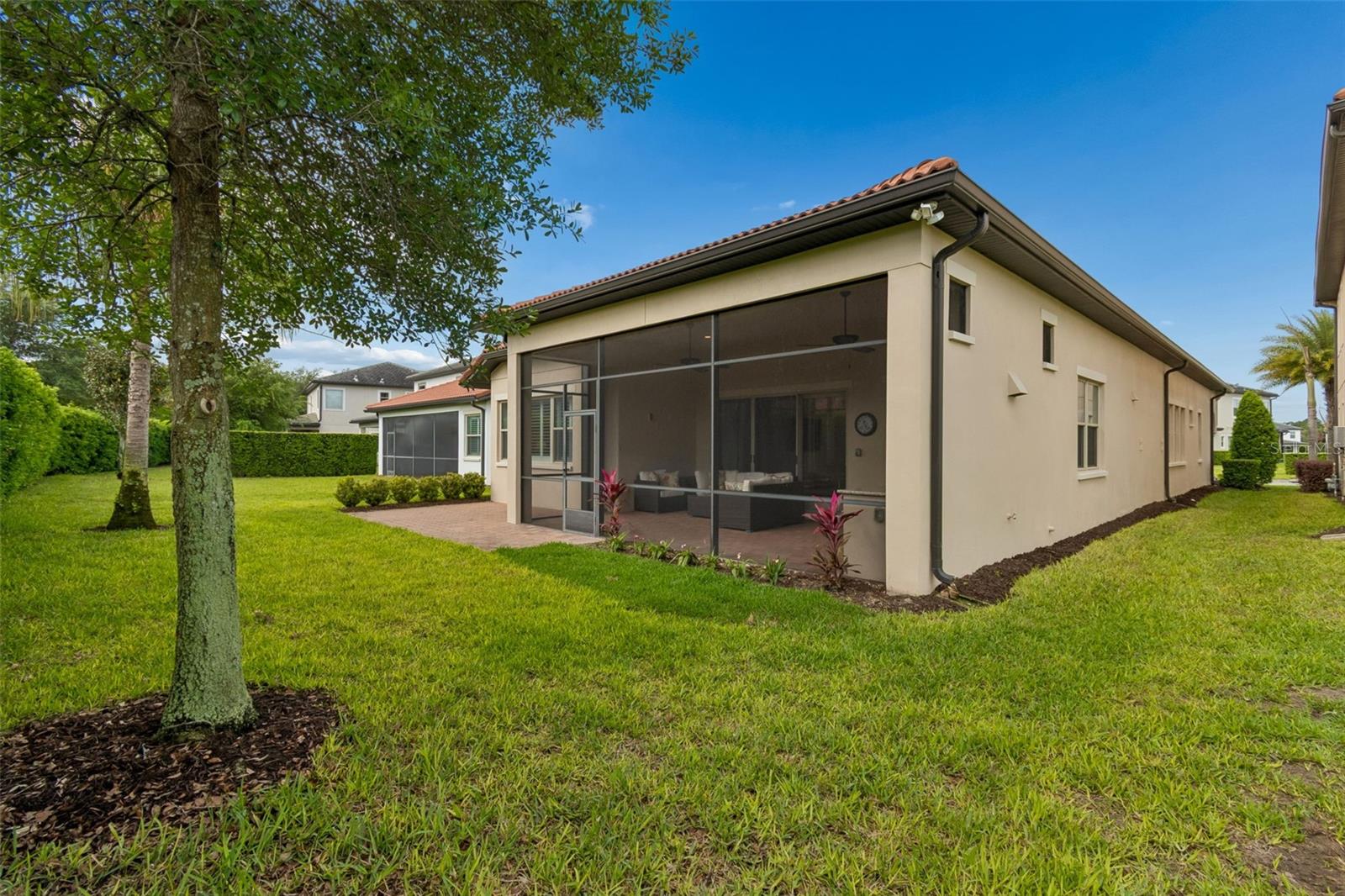 Image 38 of 58 For 10698 Royal Cypress Way