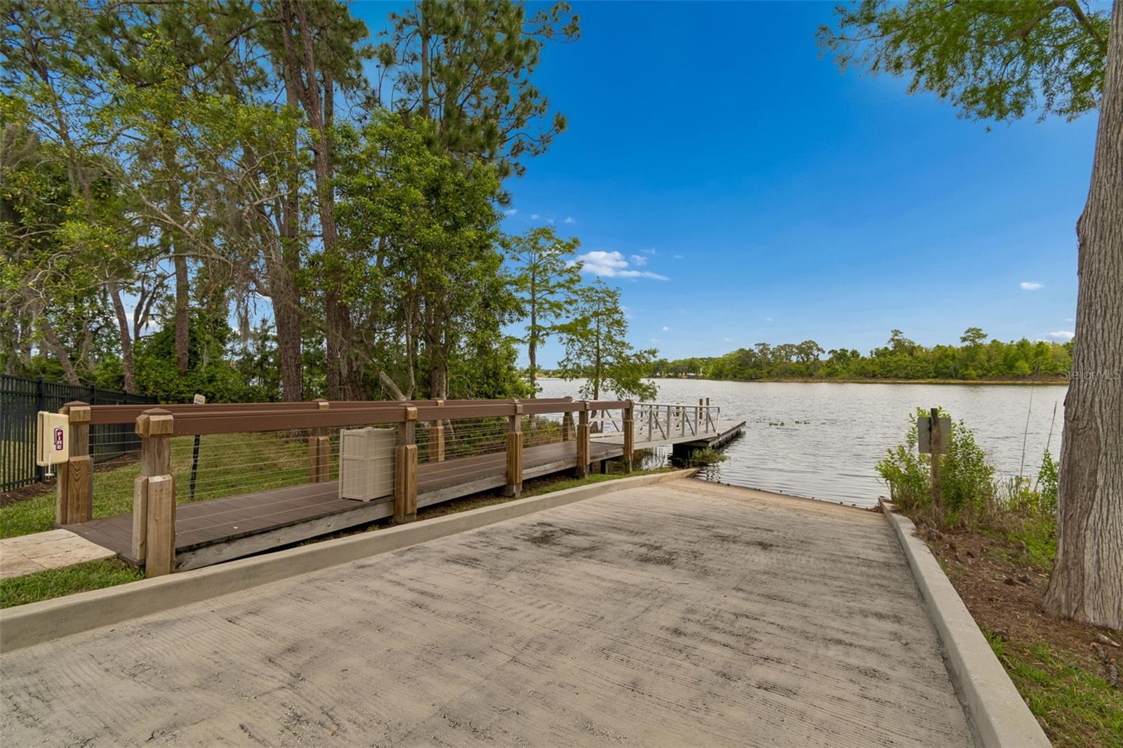 Image 54 of 58 For 10698 Royal Cypress Way