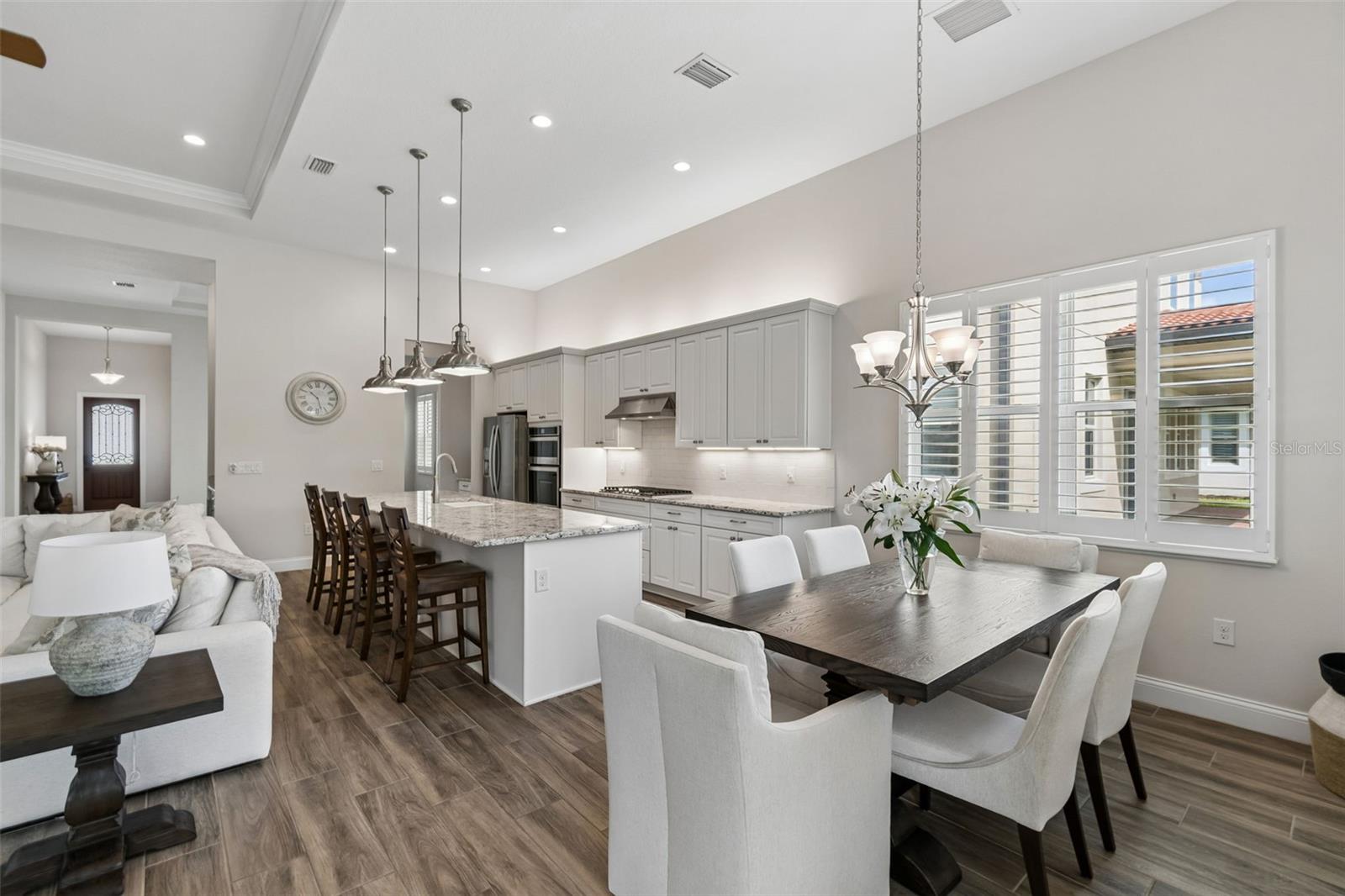 Image 7 of 58 For 10698 Royal Cypress Way