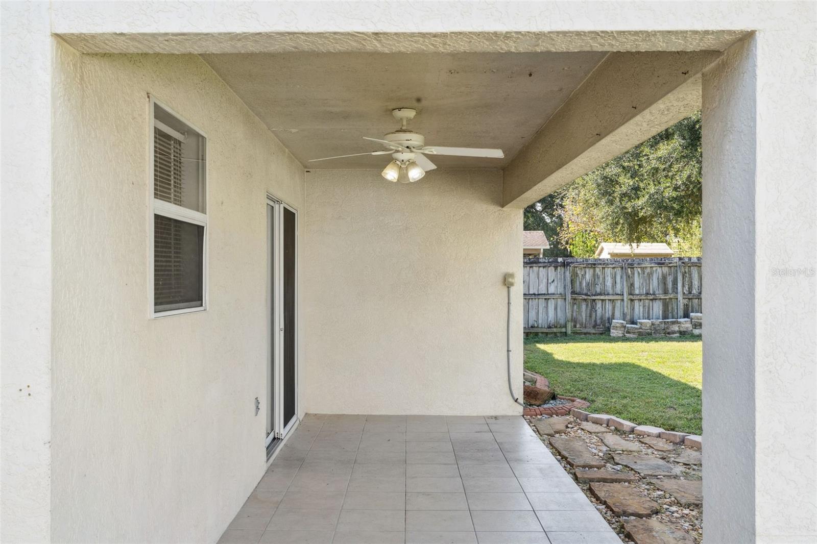 Image 24 of 43 For 886 Scenic View Circle