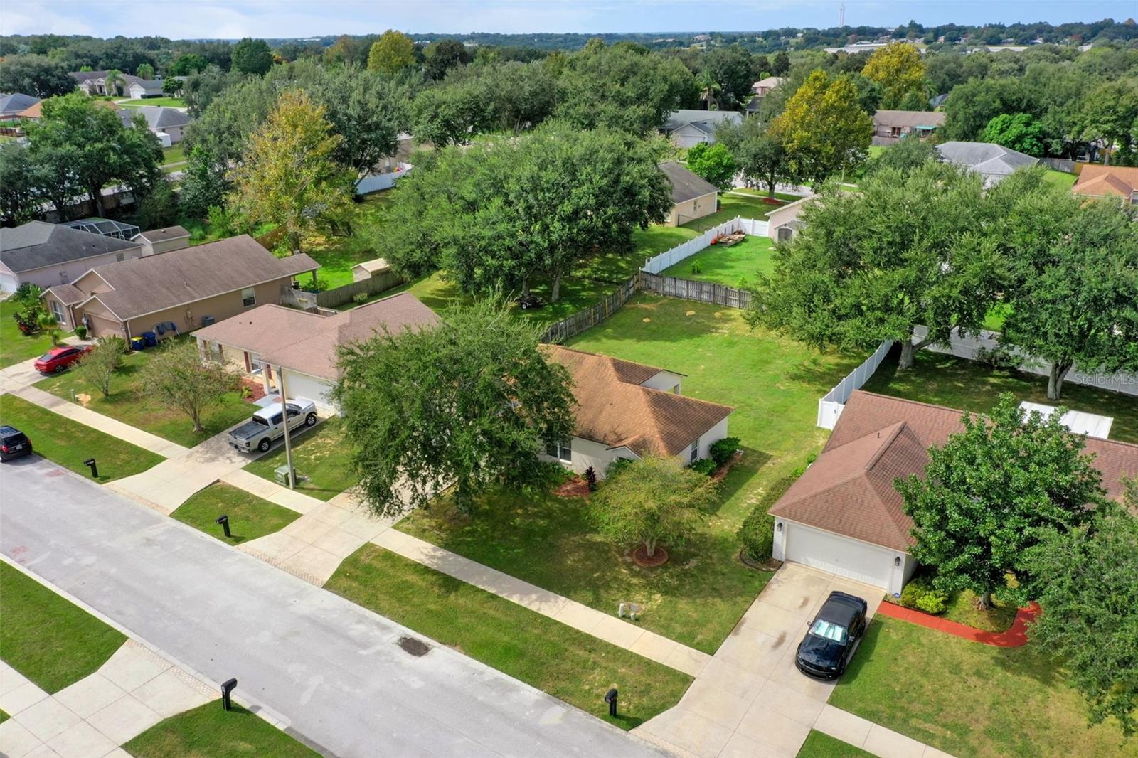 Image 28 of 43 For 886 Scenic View Circle