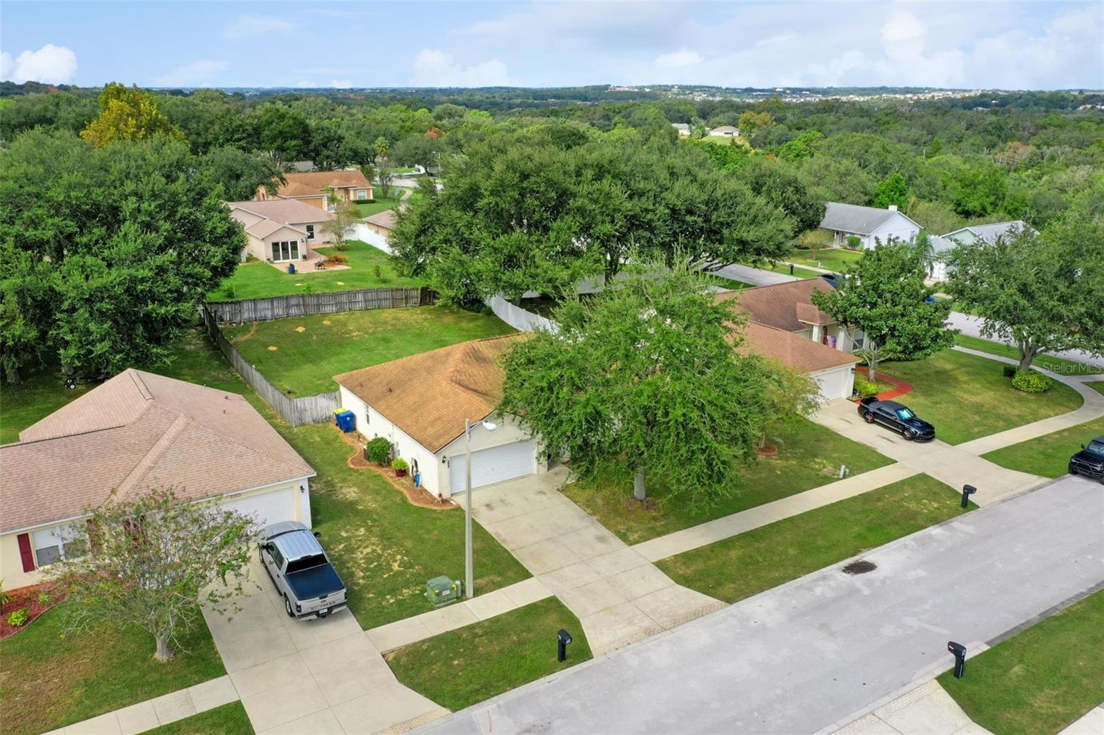 Image 38 of 43 For 886 Scenic View Circle