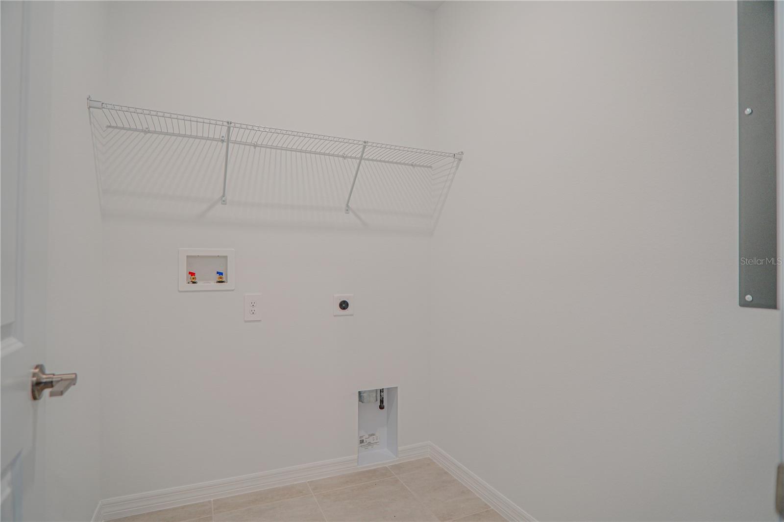 Image 24 of 38 For 16277 Honey Harvest Street