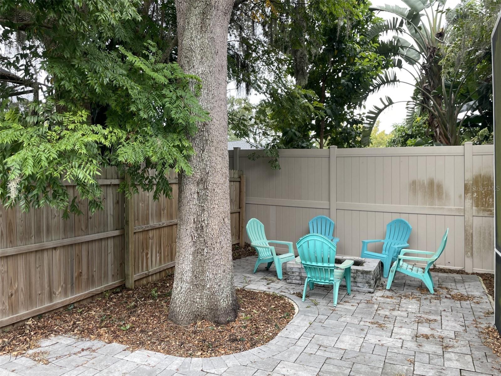 Image 11 of 44 For 8732 Great Cove Dr.