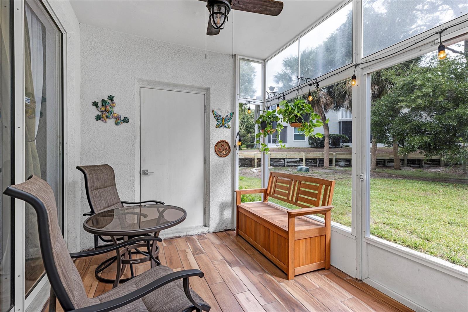 Image 21 of 32 For 550 Cranes Way 120