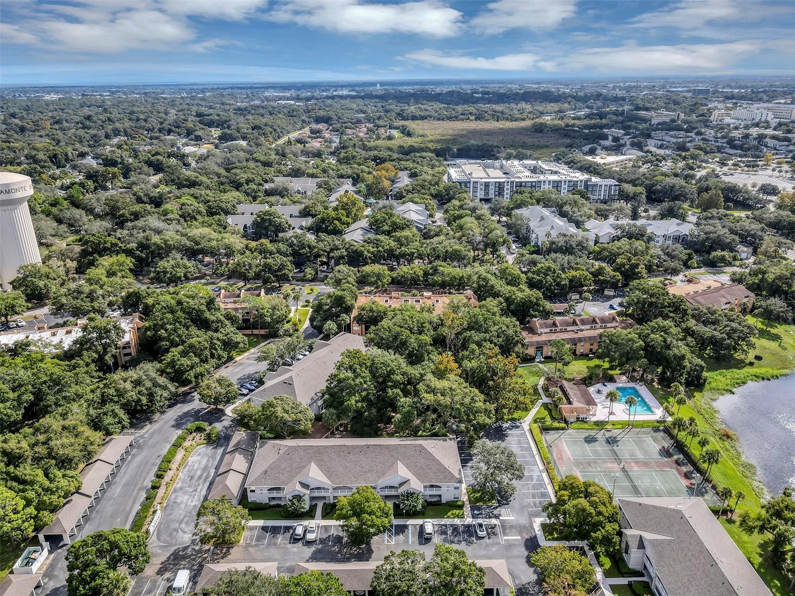 Image 25 of 32 For 550 Cranes Way 120