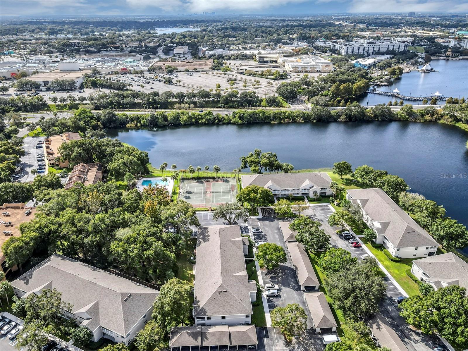 Image 27 of 32 For 550 Cranes Way 120