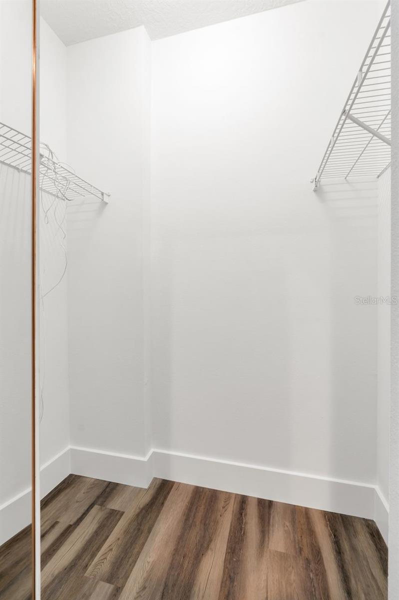 Image 15 of 40 For 570 5th Street