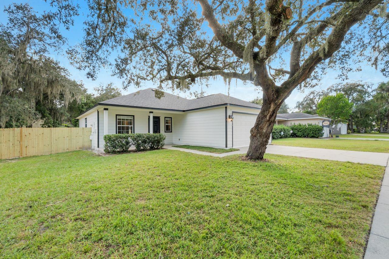 Image 31 of 40 For 570 5th Street