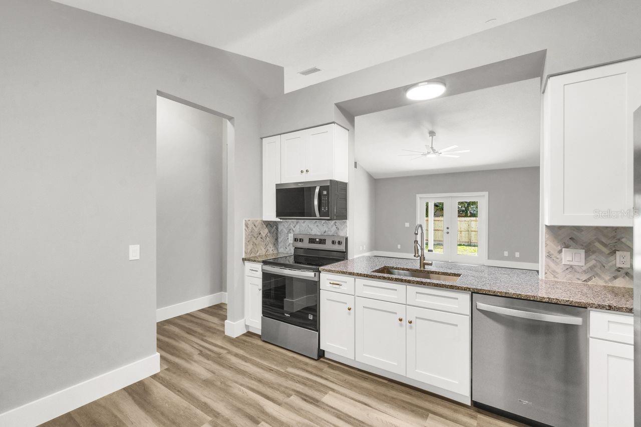 Image 6 of 40 For 570 5th Street