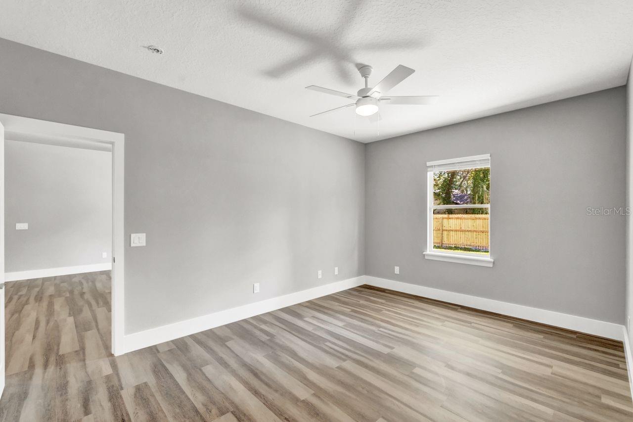 Image 8 of 40 For 570 5th Street