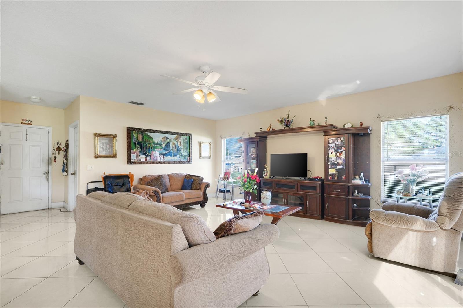 Image 13 of 44 For 590 Kilimanjaro Drive