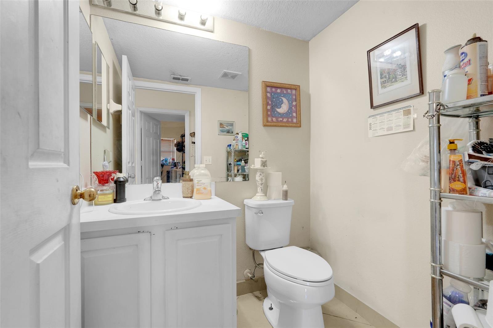 Image 15 of 44 For 590 Kilimanjaro Drive