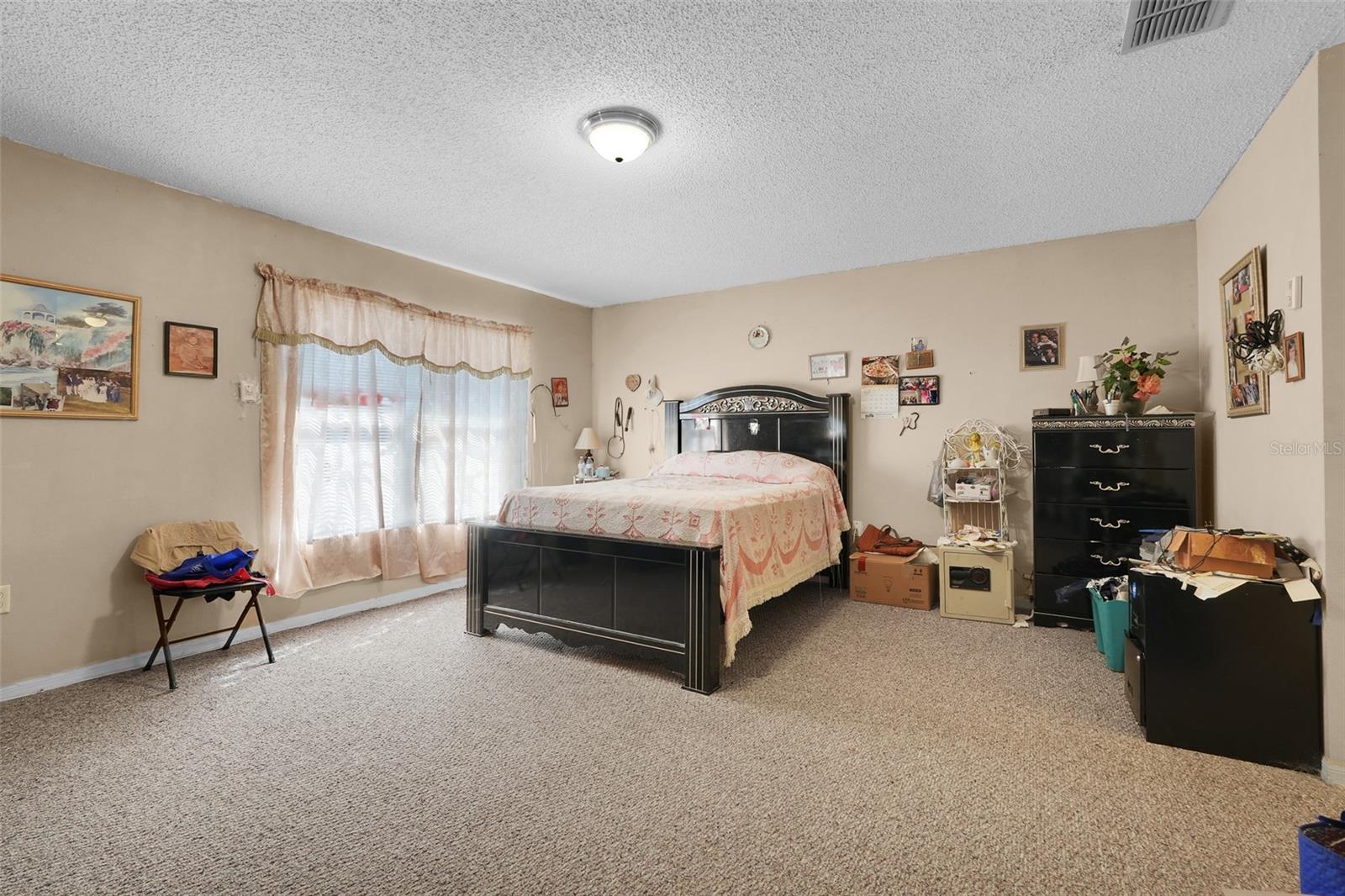 Image 16 of 44 For 590 Kilimanjaro Drive