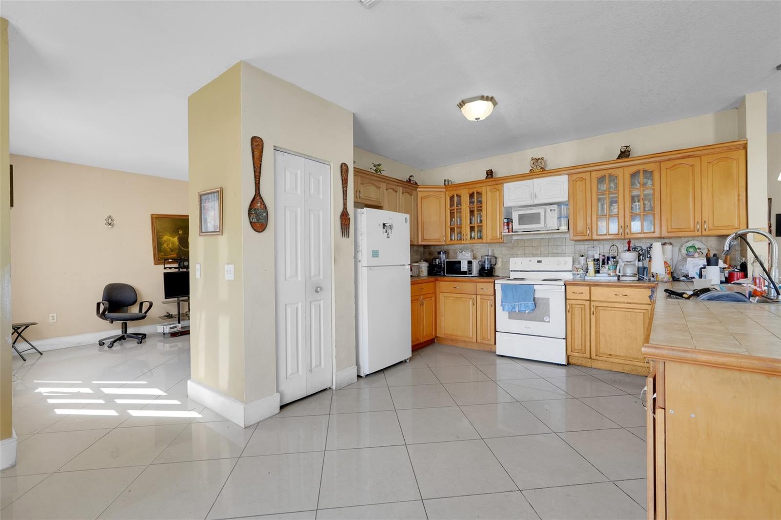 Image 9 of 44 For 590 Kilimanjaro Drive