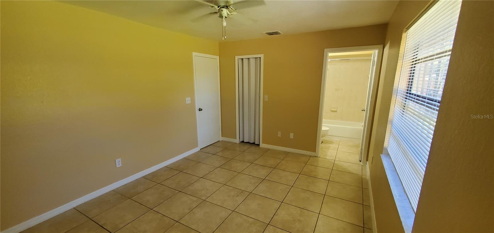 Image 7 of 15 For 5324 Bonnie Brae Circle