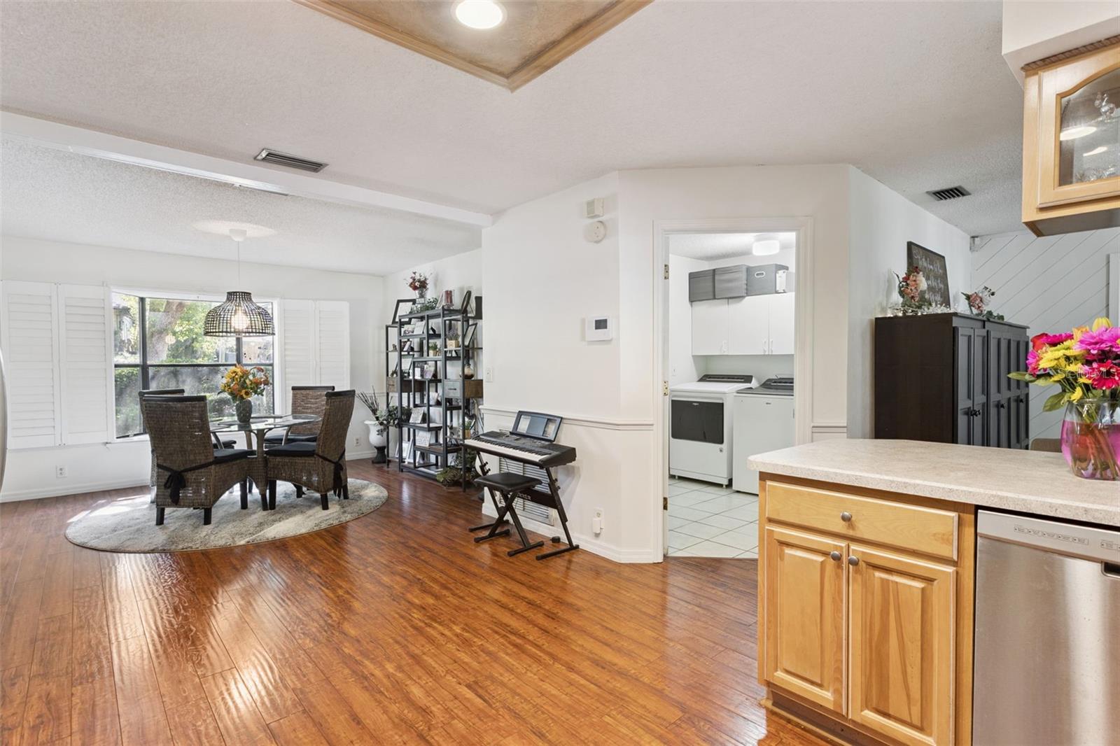 Image 12 of 54 For 1661 Overlook Road