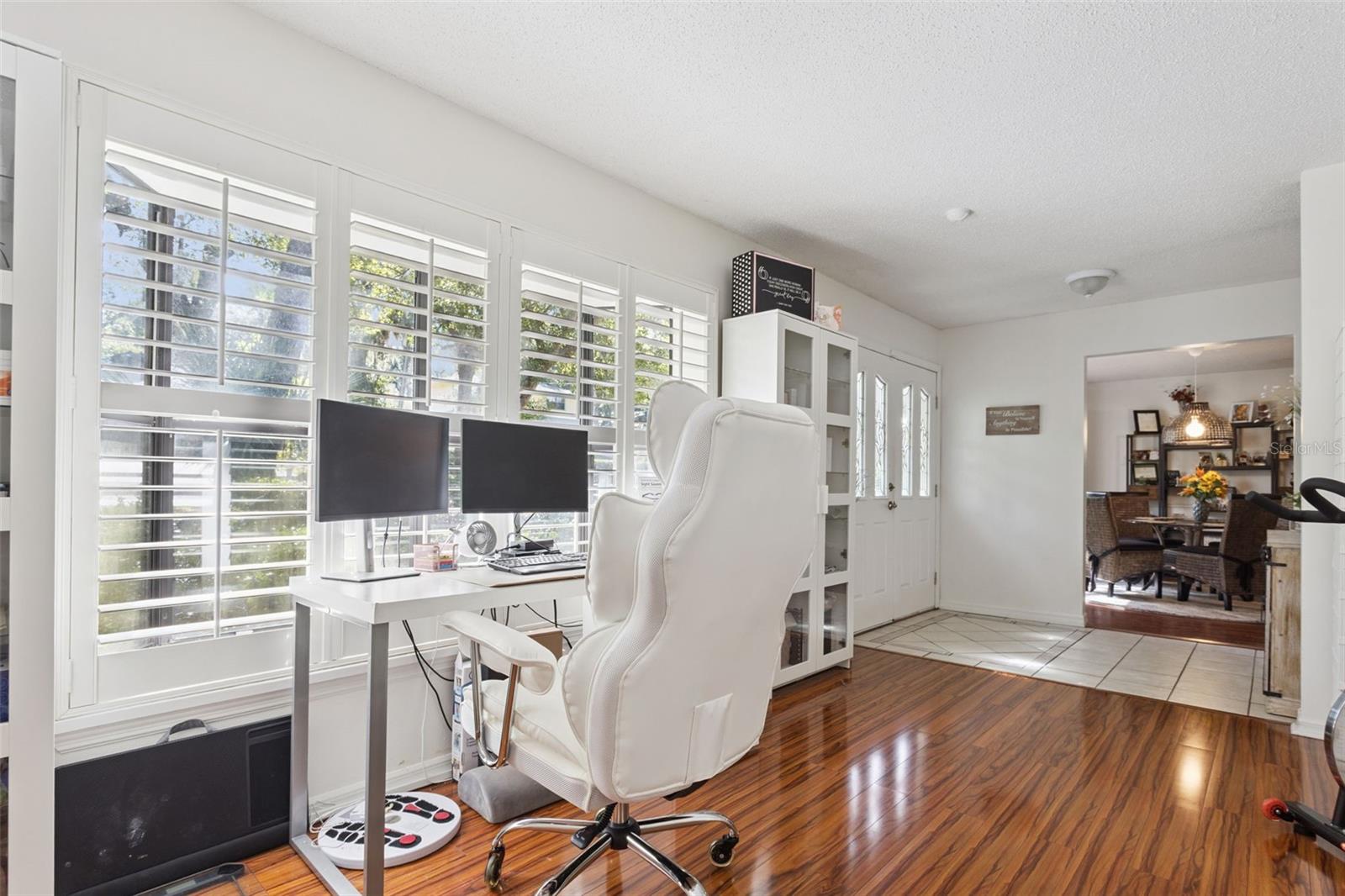 Image 16 of 54 For 1661 Overlook Road