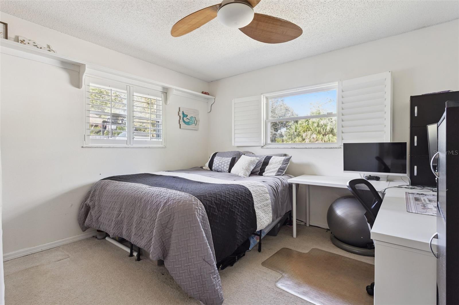 Image 22 of 54 For 1661 Overlook Road