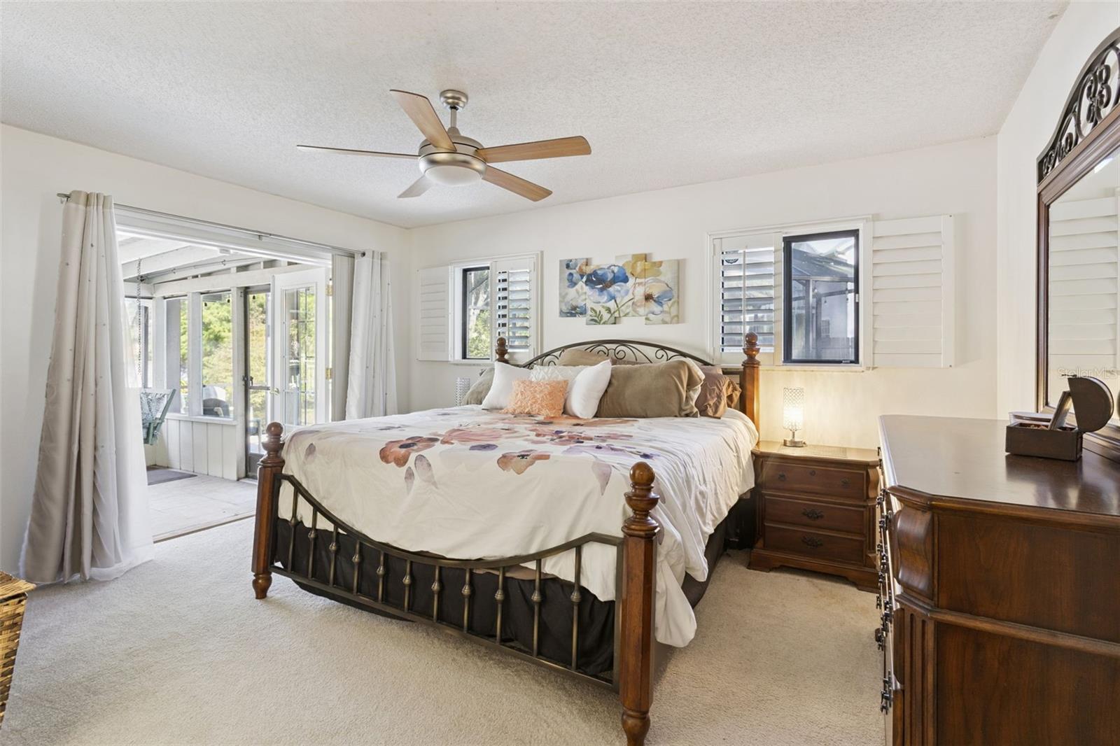 Image 24 of 54 For 1661 Overlook Road