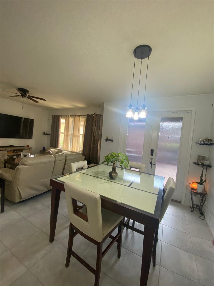 Image 10 of 19 For 14302 Murcott Blossom Boulevard