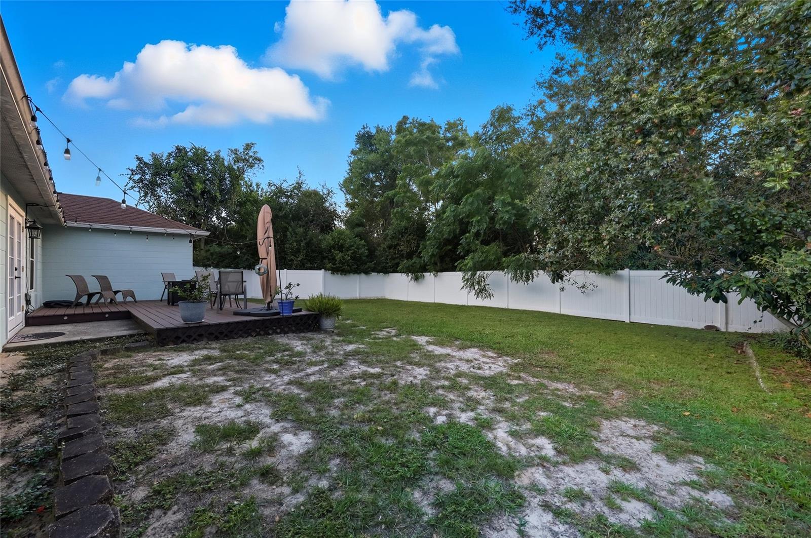 Image 33 of 45 For 2032 Gloria Drive