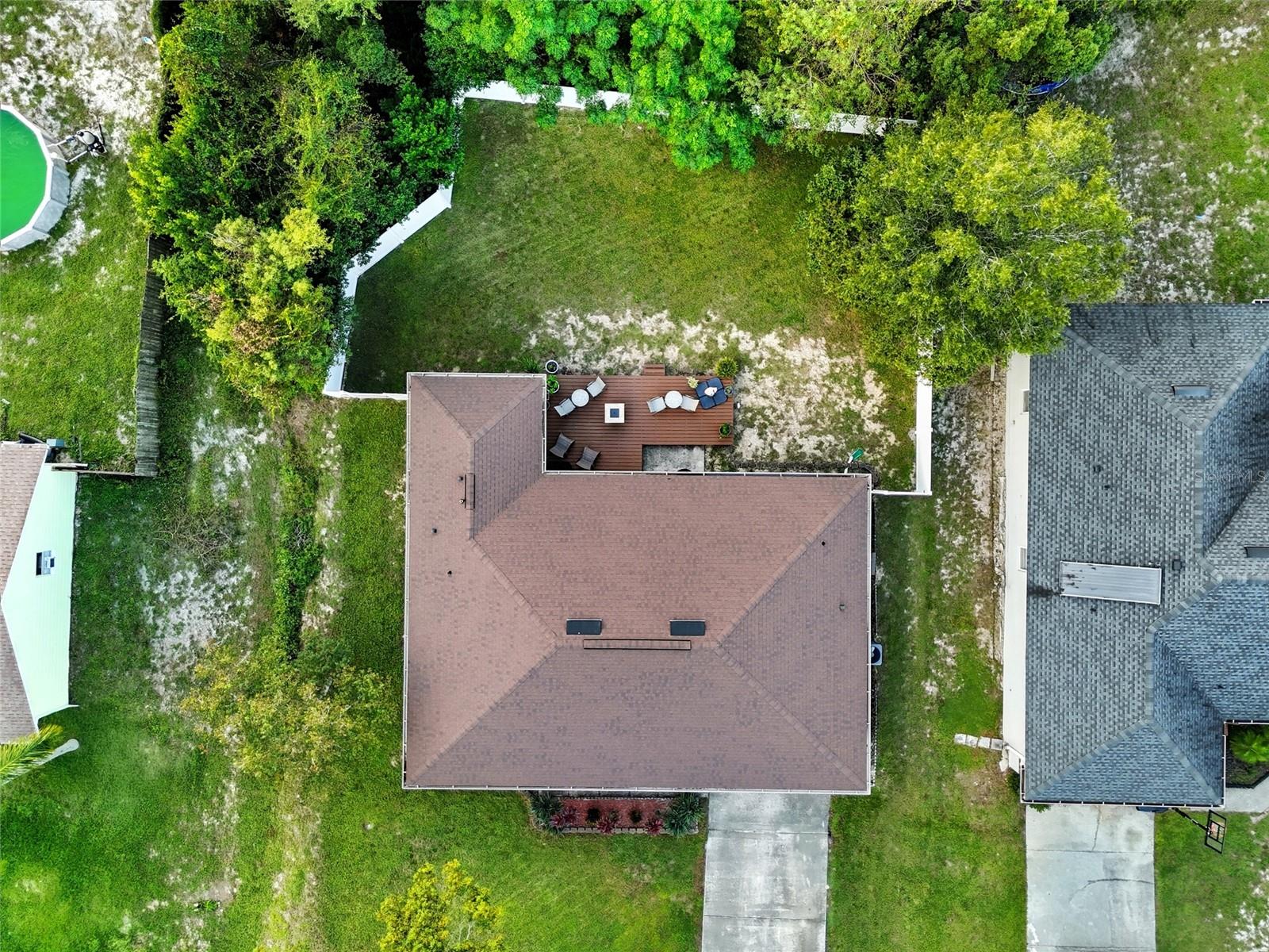 Image 39 of 45 For 2032 Gloria Drive